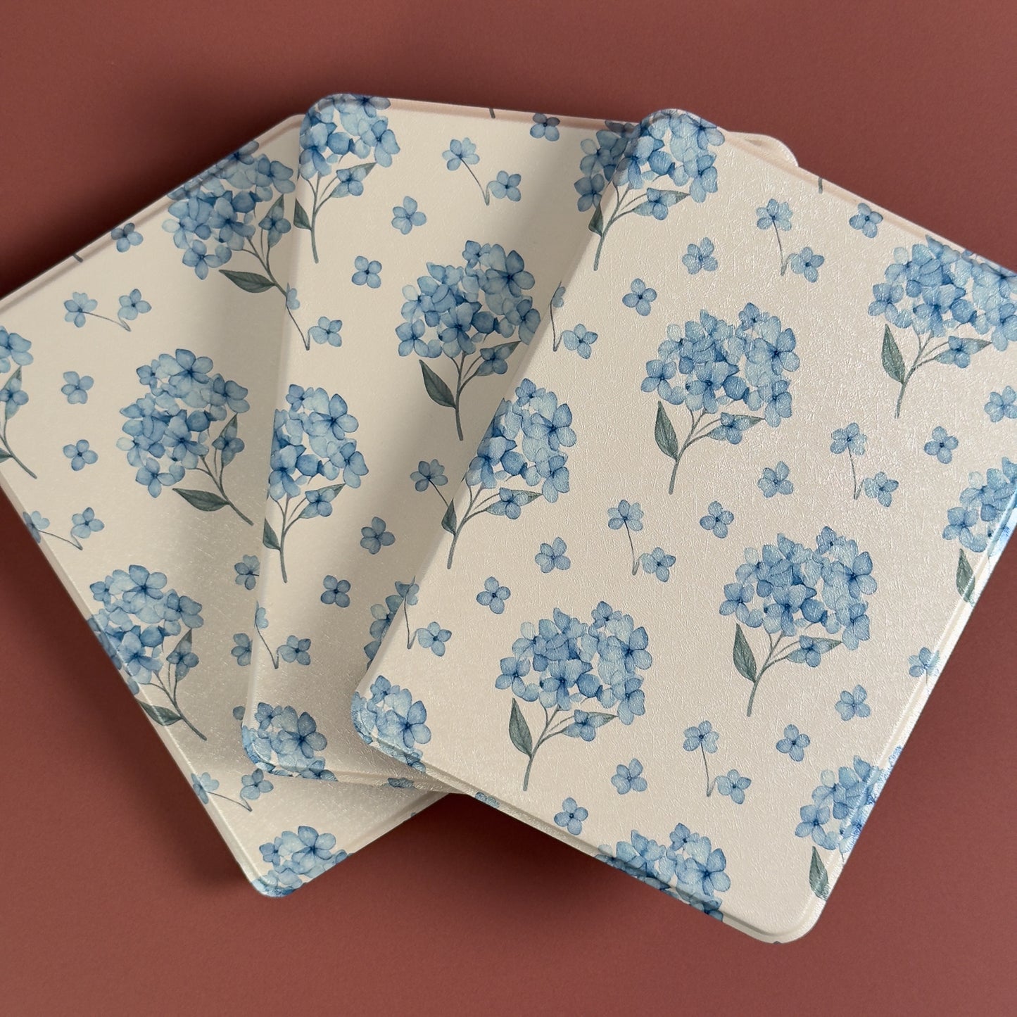 Hydrangea Daydream Kindle Case