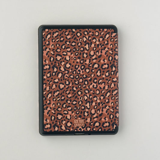 Leopard Love Kindle Case